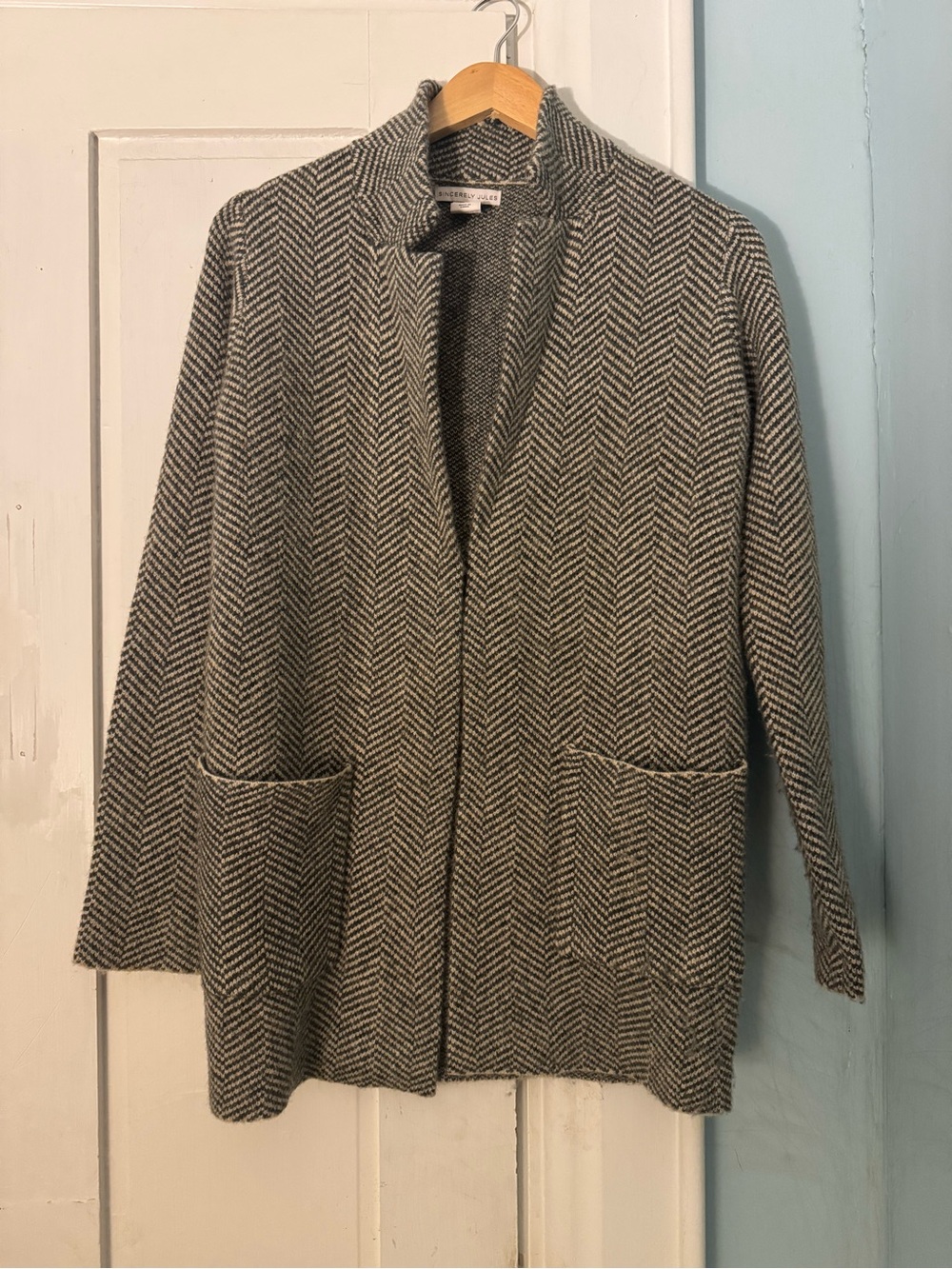 Sincerely Jules Charcoal & Taupe Herringbone Open-Front Sweater Blazer